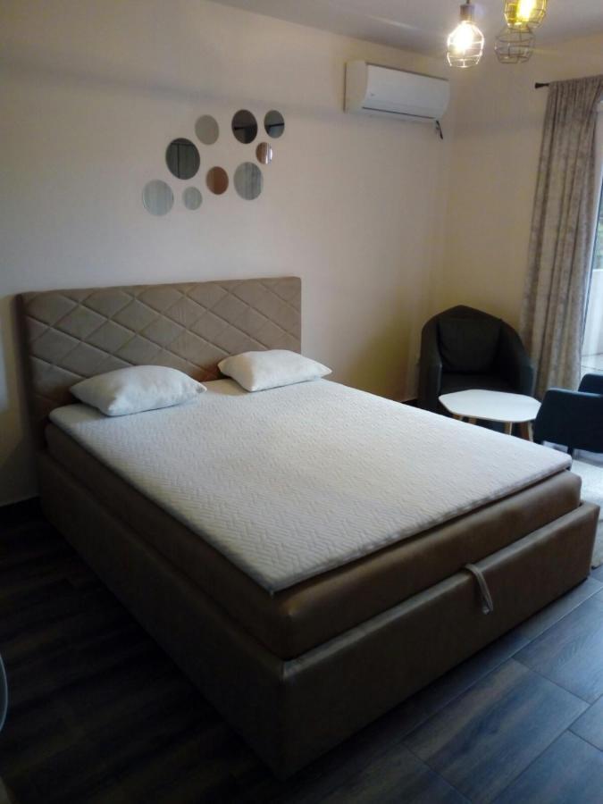 Apartment Petra Tivat Extérieur photo