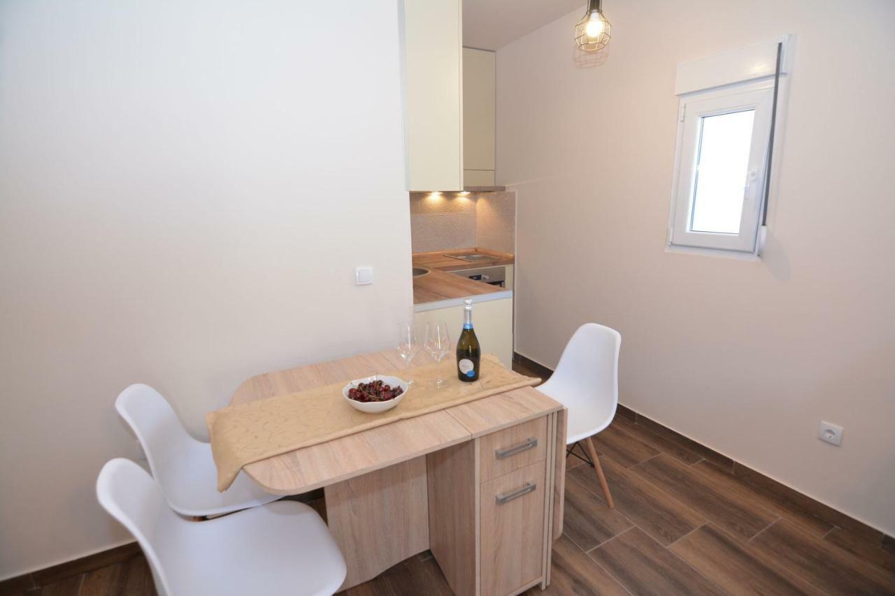Apartment Petra Tivat Extérieur photo